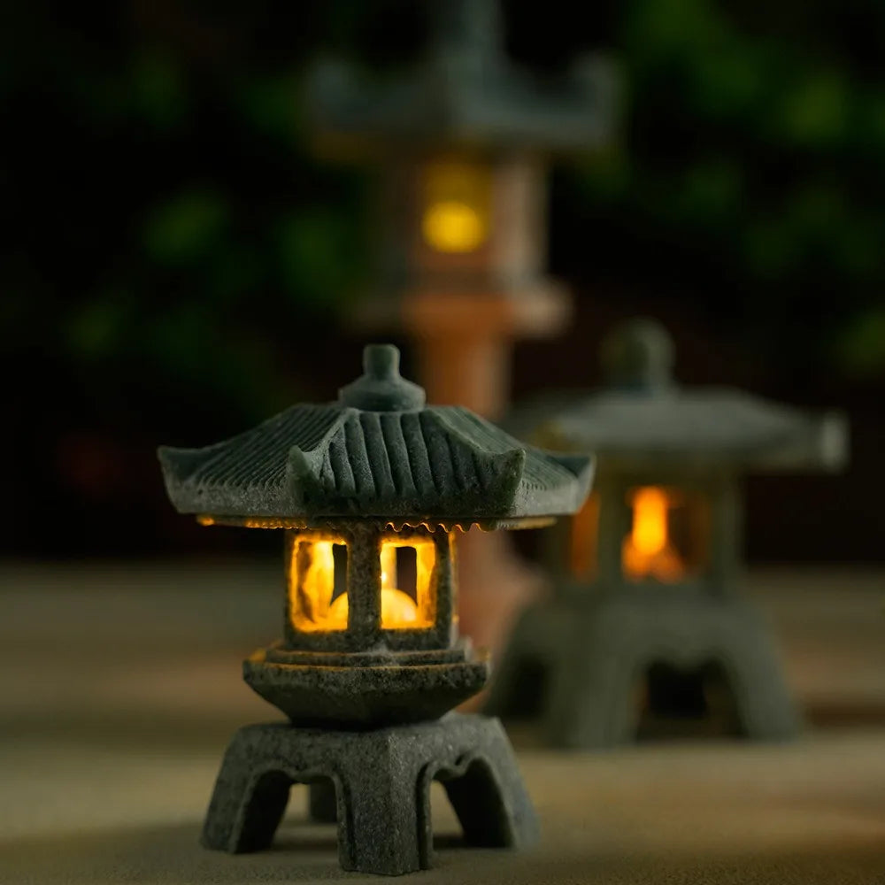 Mini Pagoda Lantern Light